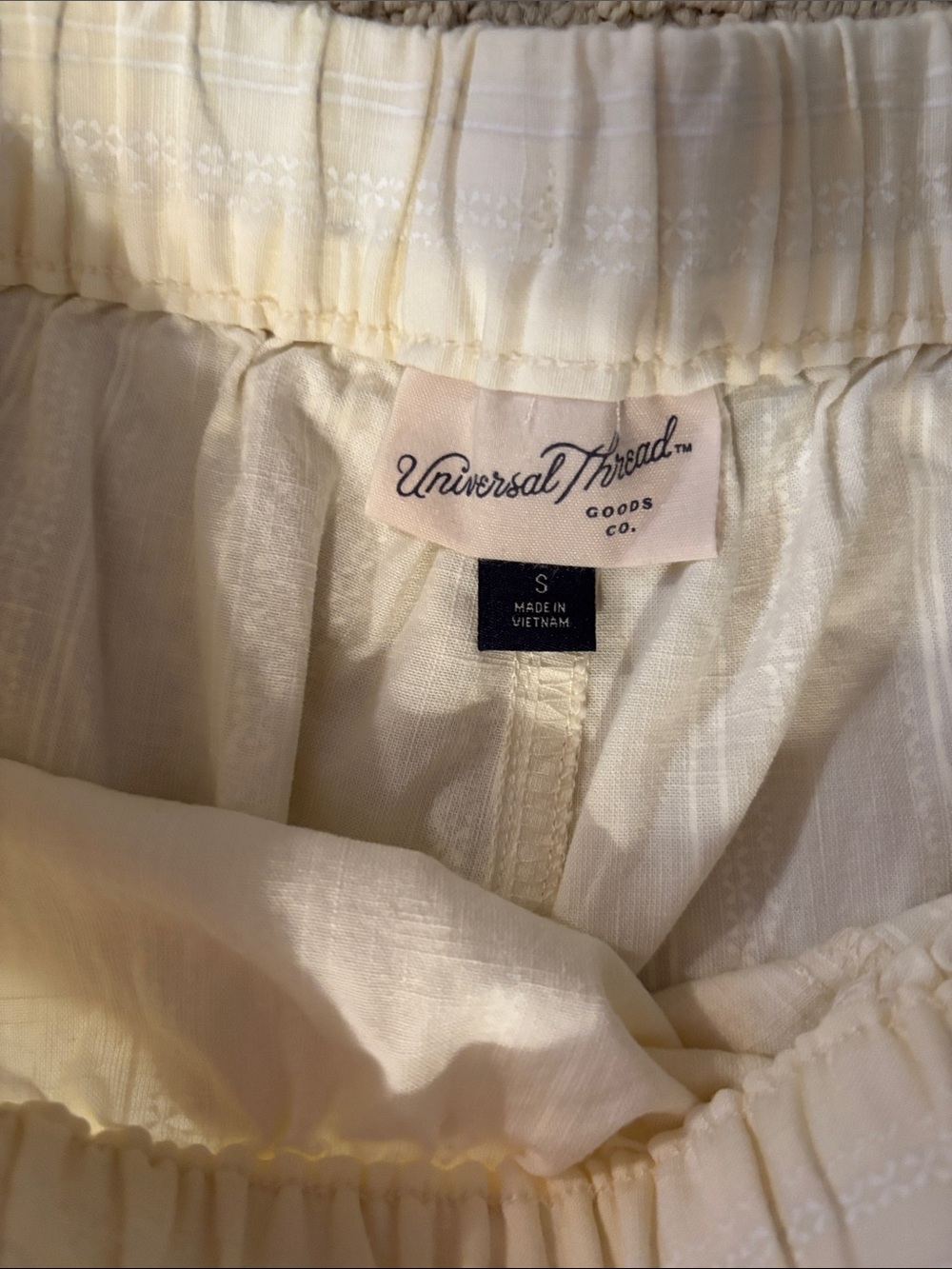 NWT Universal Thread Drawstring Women’s Shorts - Picture 3 of 8